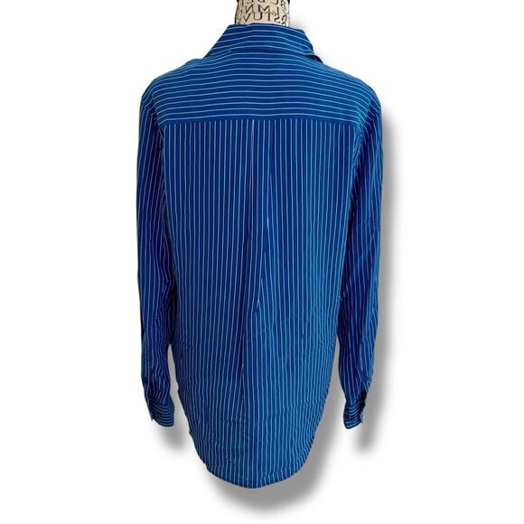Equipment Femme Size S Blue 100% Silk Button Long Sleeve Blouse Top - Picture 4 of 6